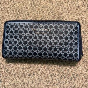 Kate Spade Navy and Light Gray Patterned Wallet